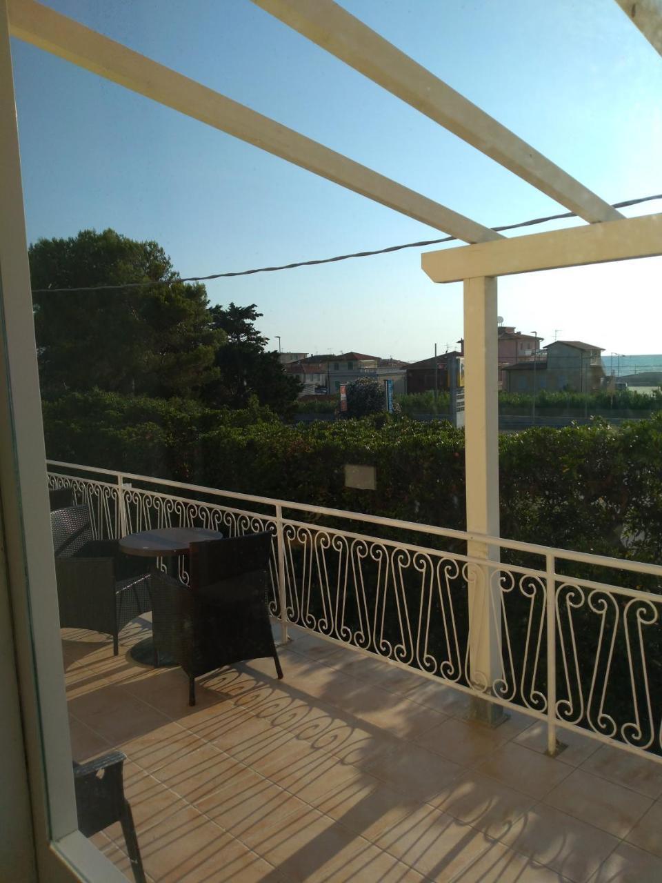 Acquaviva Experience B&B San Vincenzo Dış mekan fotoğraf